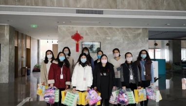 女神節(jié)丨致全體女神：愿你一生努力，一生被愛~